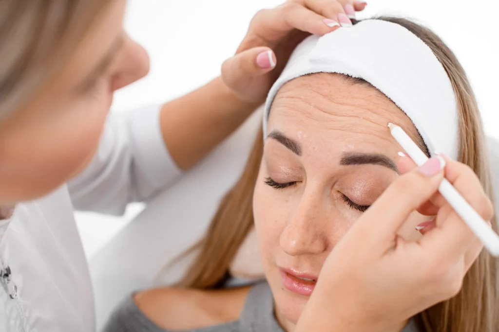 Wrinkle Reducer at Contours in Lakewood